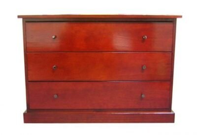 Mid-set chest of draws